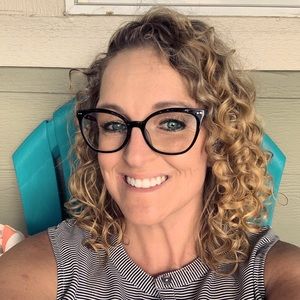 Meet your Posher, Kacie